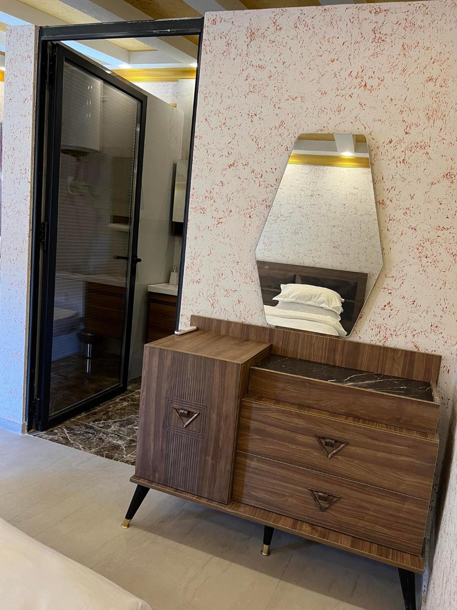 פרישטינה Hotel Premium מראה חיצוני תמונה